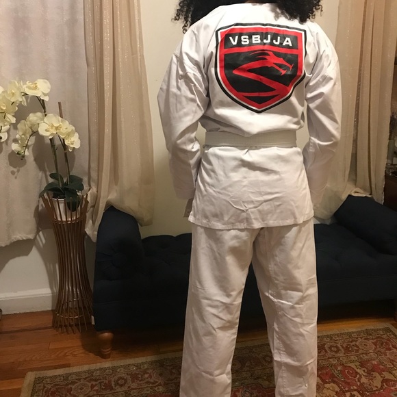 Brazilian Jiu Jitsu Gi Uniform Ultra Light ✨ - Picture 1 of 5